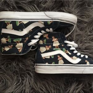 Hawaiian print sk8 hi vans